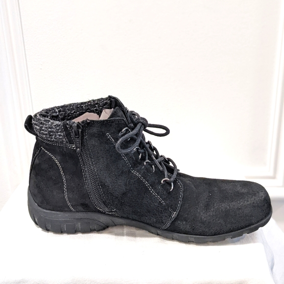 Suede lace up boots by Propet - Picture 10 of 16